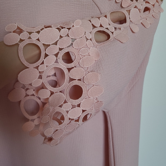 🌸J.Dress - Pink Cut Out Top - Size L - Picture 9 of 9